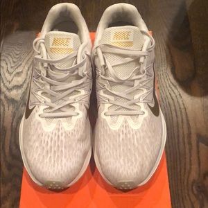 Women’s Nike Flex Contact